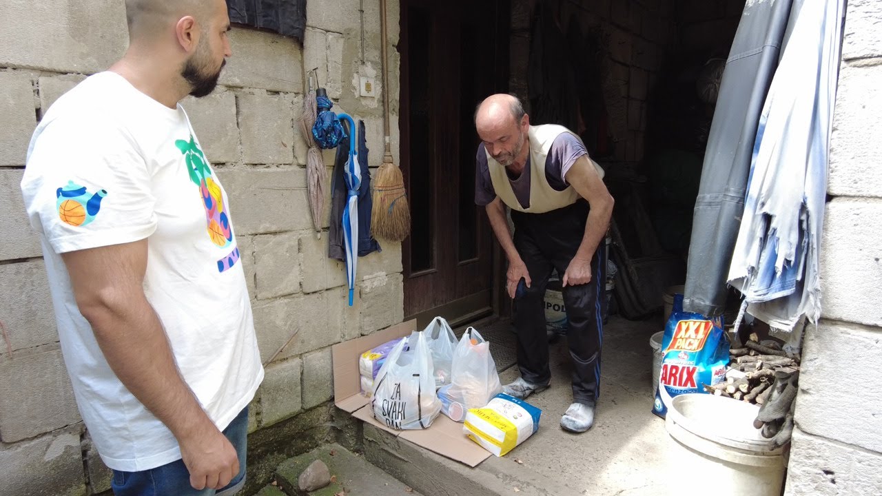 Nura,Ibro i mati se razbolili-Namirnice za dvije porodice