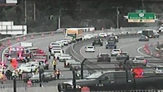 Crash involving multiple cars delays traffic on Hwy 217