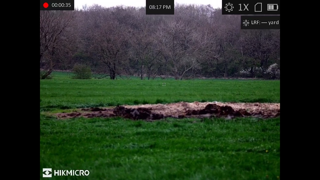 Hikmicro raptor RQ50 viewing deer in colour and thermal