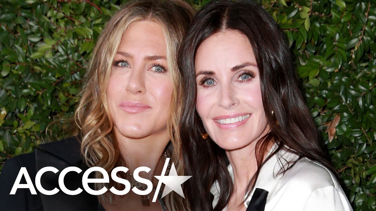 Courteney Cox Reveals 'Friends' Cast Has Only Hung Out Twice In The Last 16 Years