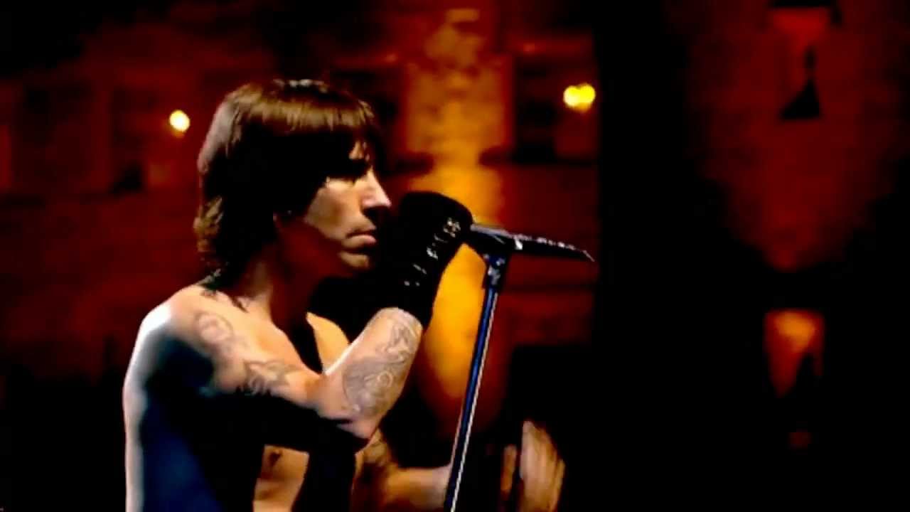 Red Hot Chili Peppers - Under The Bridge (LIVE) @ Slane Castle