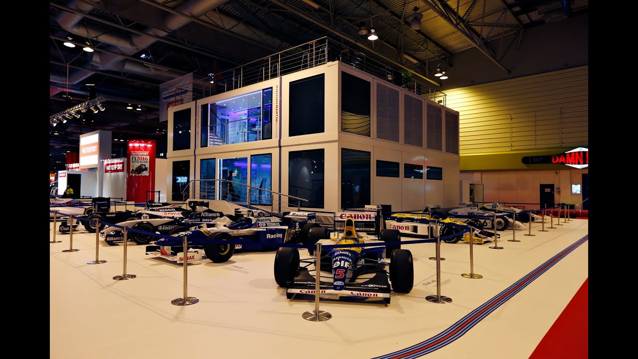 Time lapse Building Williams at the Autosport Show