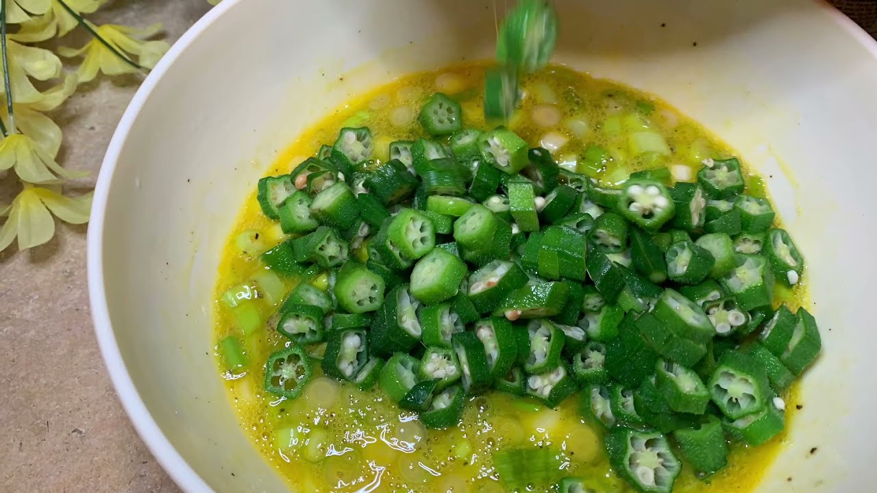 Amazing Okra Recipe Lady Finger Omelet How to Cook Bhindi /ঢেঁড়স
