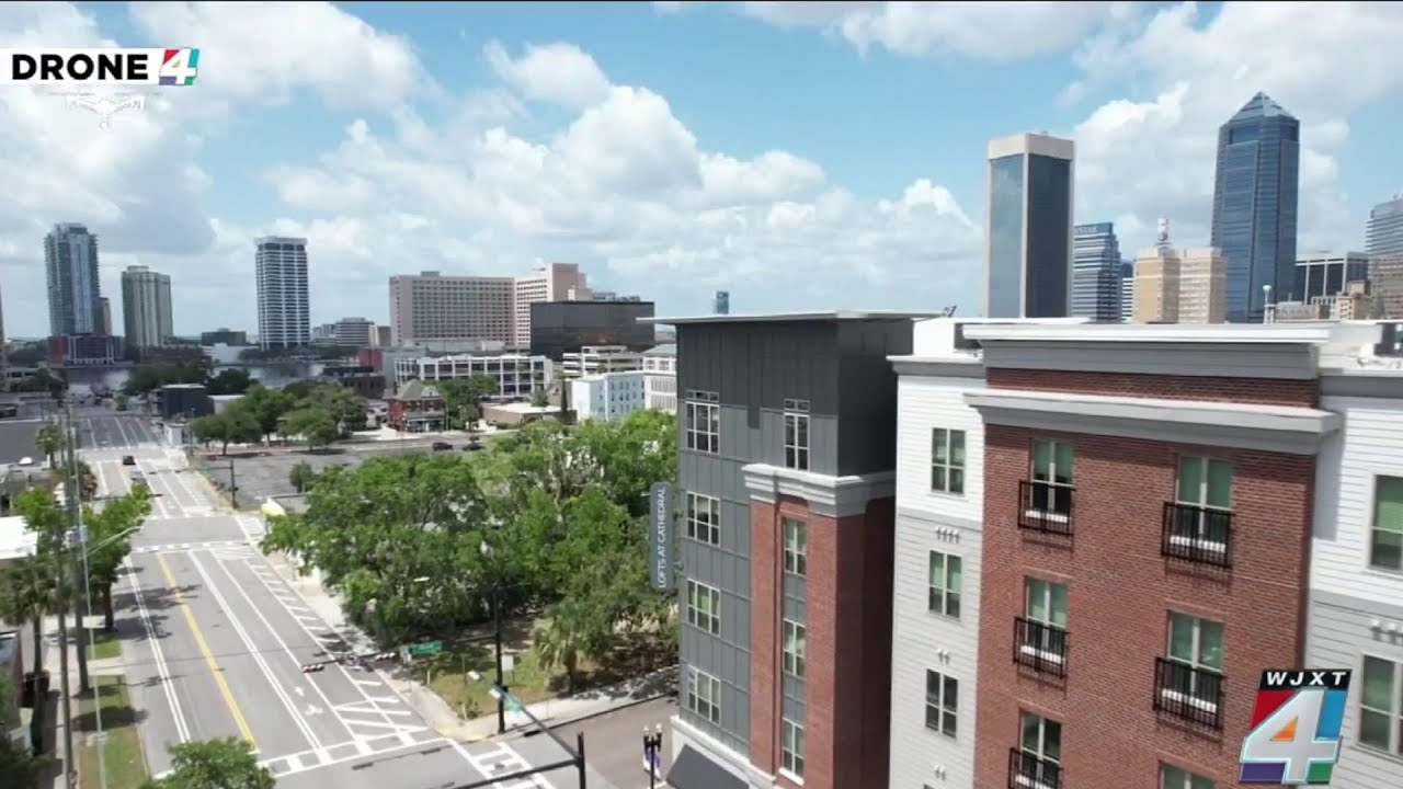 25% of Jacksonville residents spend more than half their income on housing