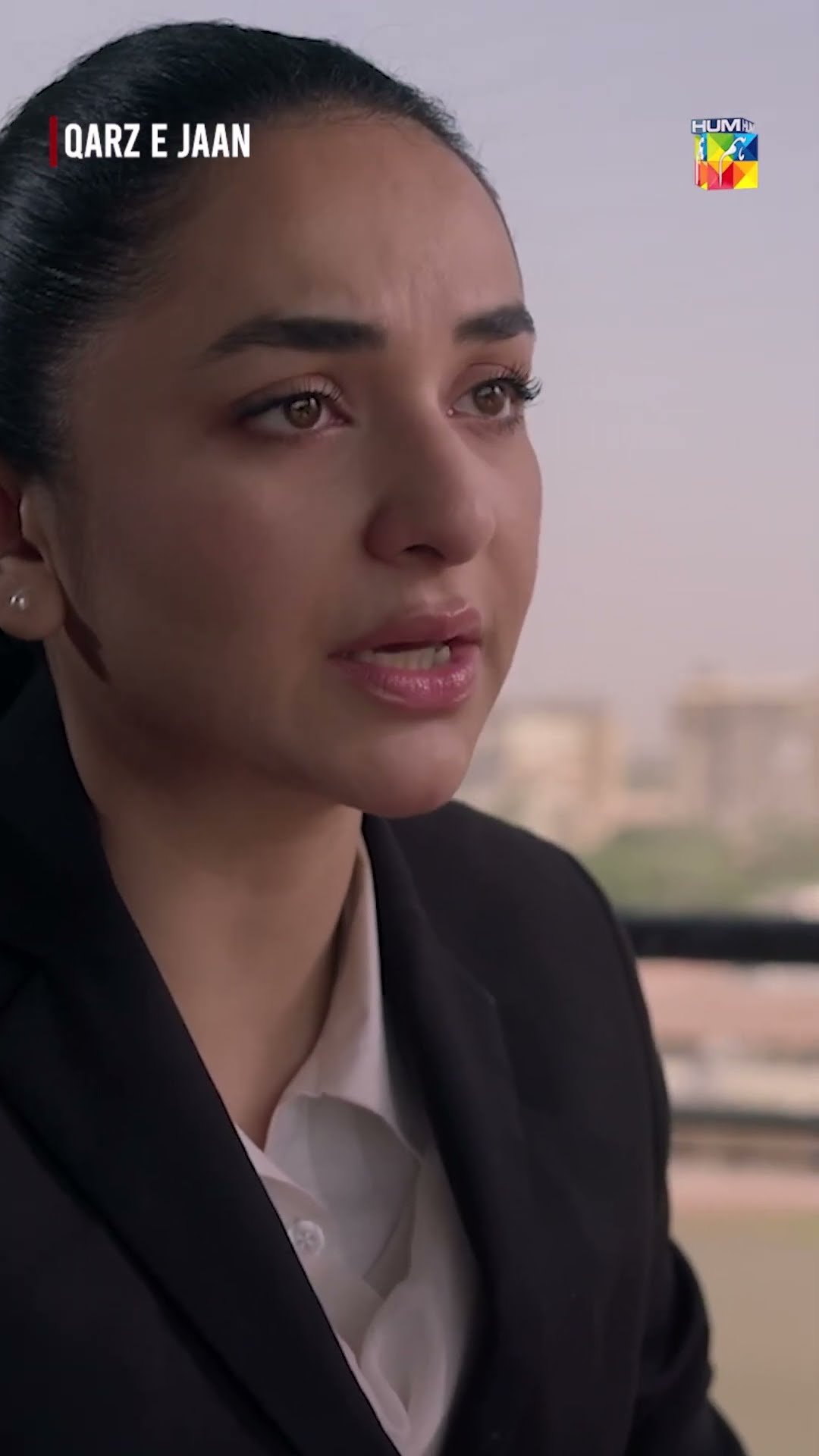 Maheen Ki Madad Karne Ka Matlab Hai...!! #qarzejaan #yumnazaidi #usamakhan #humtv #shorts