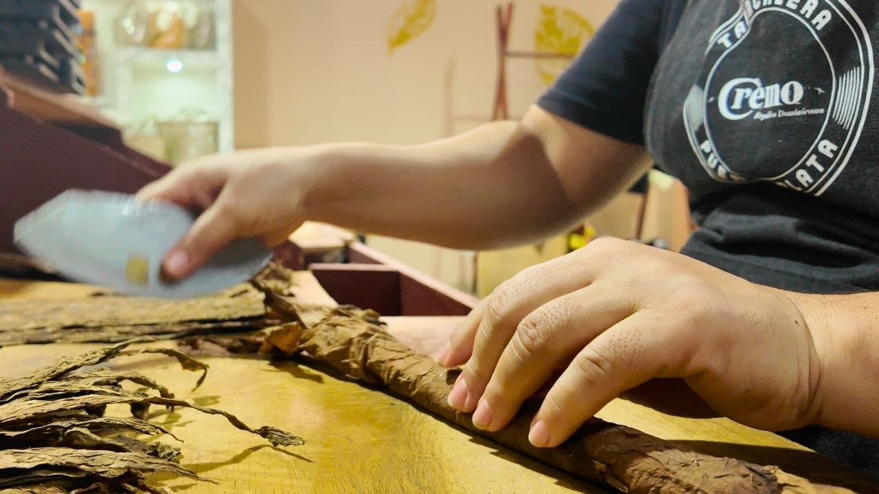We Learned How Cigars Are Made the Right Way