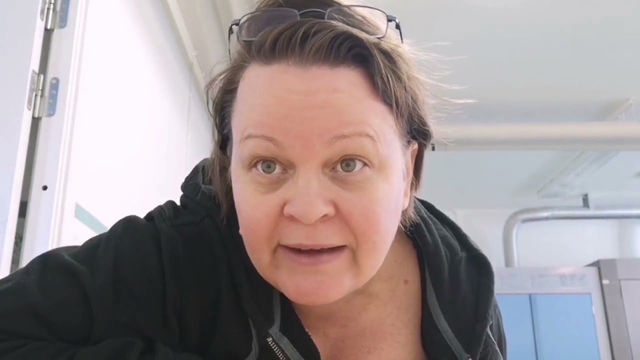 Learn Swedish - How to do LAUNDRY in Swedish (Slow Swedish) #3