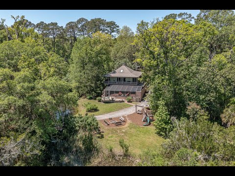 1218 Bond, Darien, GA home video tour