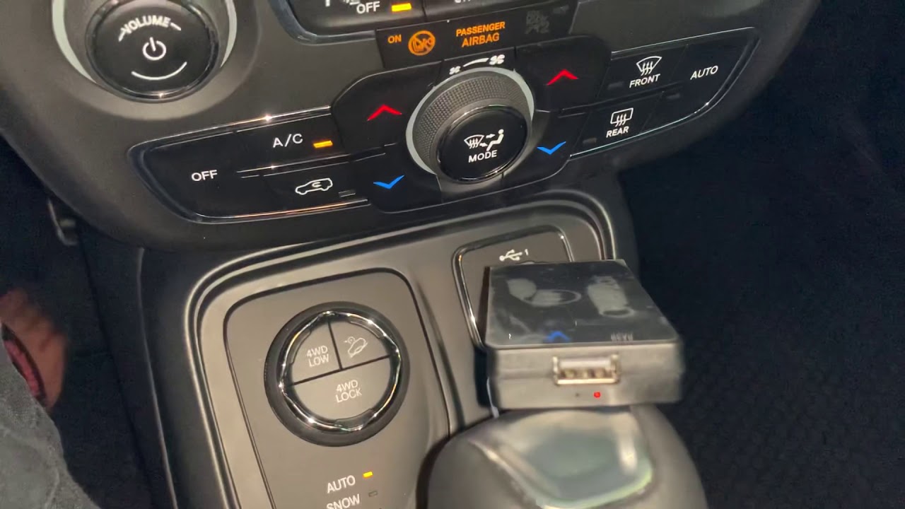 Cplay2air Restart Uconnect 8.4 Compass S 2020 - YouTube