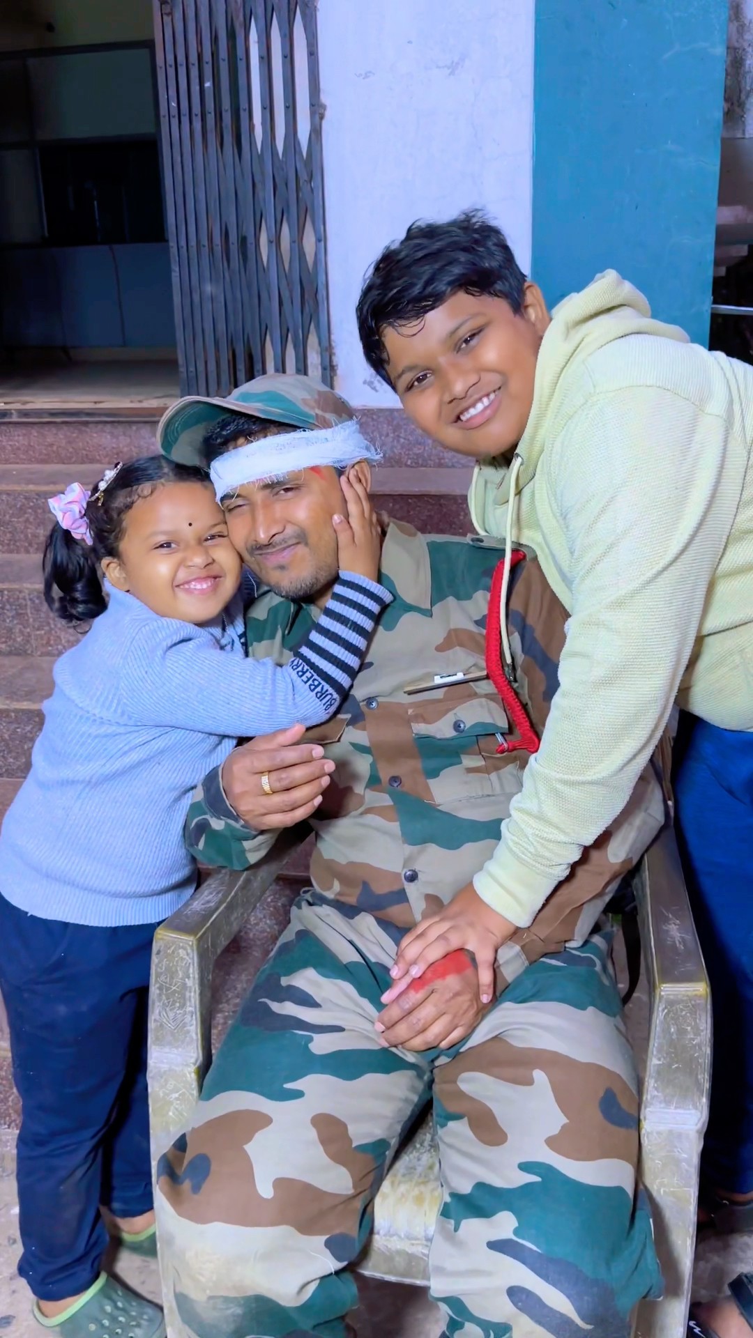 Papa Meri Papa ? papa Ko Chot lag gayi ??❤️ #mistihappylifestyle #shorts #viral #indianarmy