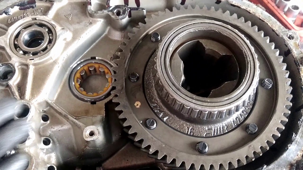 Desmontagem da caixa de câmbio FIAT 147.