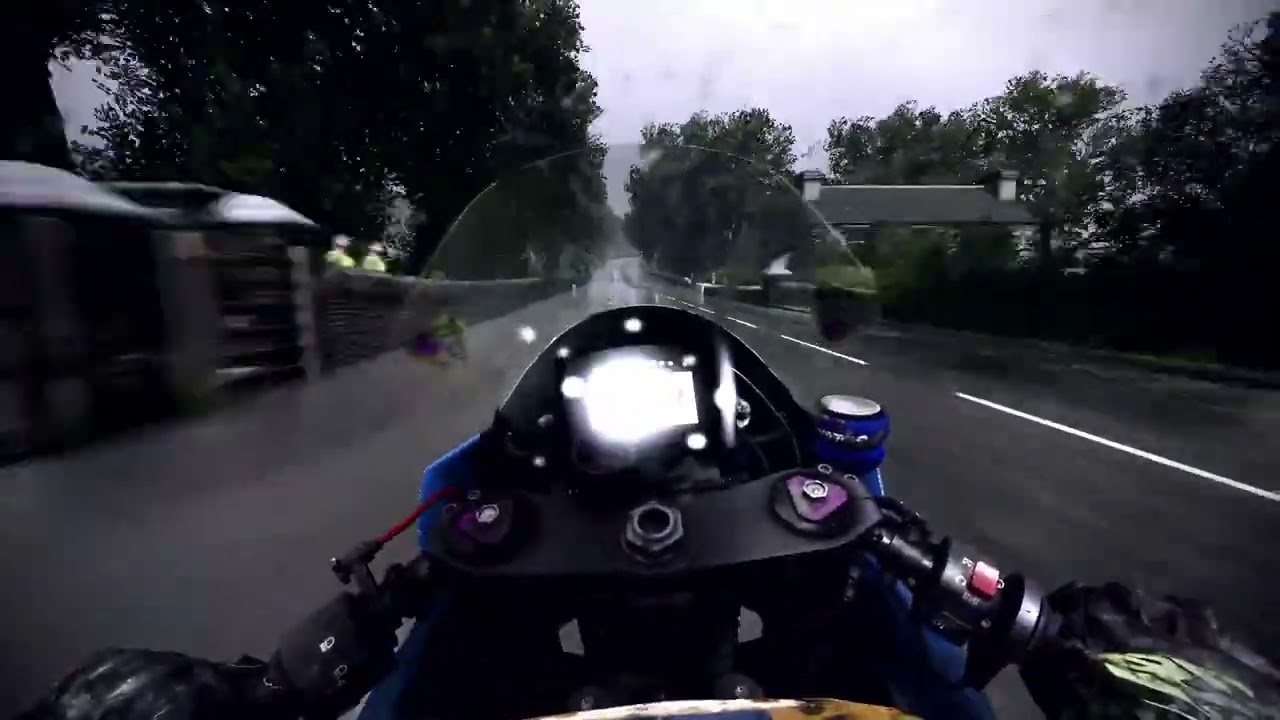 TT Isle of Man Ride on the Edge 3 - Roam 4