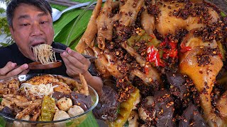 ก๋วยเตี๋ยวไก่ตุ๋นเปื่อยๆเครื่องแน่นน้ำซุปกลมกล่อม ลำขนาดครับ-08-05-2024-