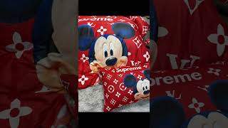 LV Mickey Red Luxury Blanket Set Cozy Up in Style this Fall and Winter