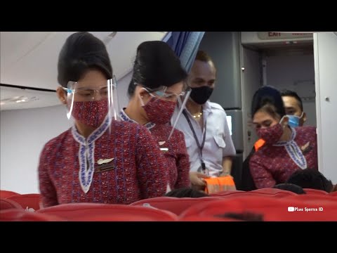 Intip Kesibukan Pramugari - Pramugari Cantik Lion Air Selama di Dalam Pesawat Terbang