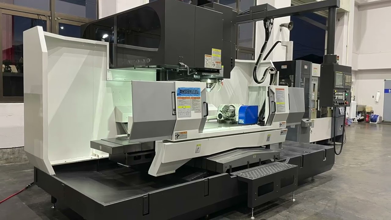 OKUMA (1.6 m) CNC Vertical Machine Center, MILLAC611VII (2015) For Sale