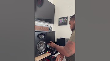 MPC sample flip #beats #akaimpk #mpc #hiphopmusic #rap