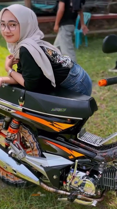 ladies cantik motor Astrea grand
