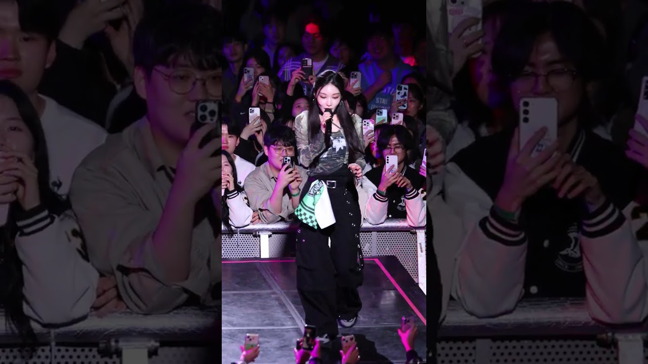 241011 청하 SNAPPING