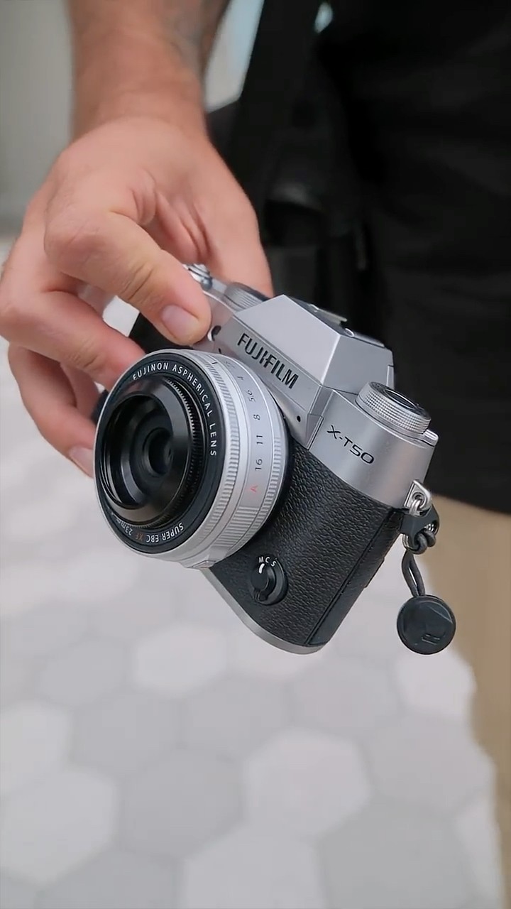 FUJIFILM XF23mmF2.8 R WR - First Look - Fuji Guys #short - YouTube