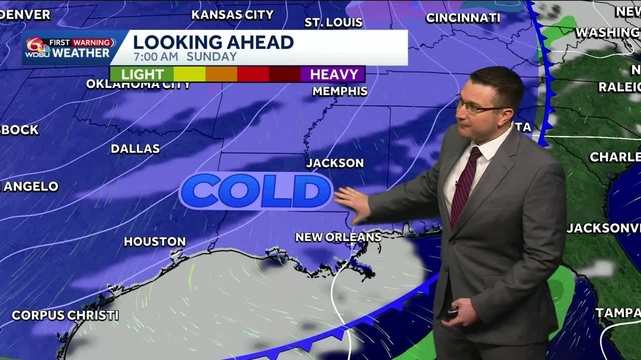 Temps stay warm before a strong cold front arrives - YouTube