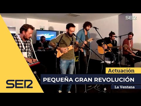 Izal canta en