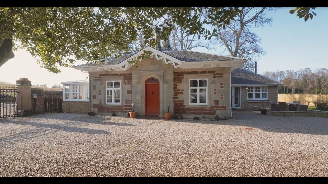 Killearn Lodge, Stockiemuir Road, Killearn, Stirlingshire G63 9QW