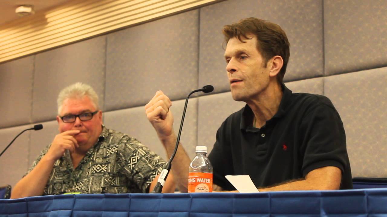 History of DC Animation Panel at Connecticut ComiCONN (8/10)