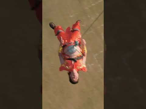 Suspended in the air by rice bowl suction from a HELICOPTER! 