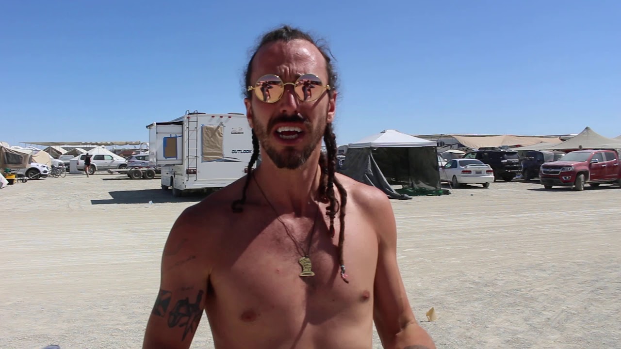 Bedouin Tent Exterior Setup