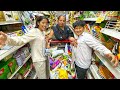 One minute shopping challenge with family