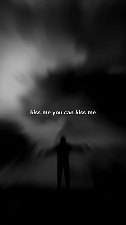 Katy Perry - E.T. (Lyrics) For you, I'll risk it all, AI!!! Kiss me, ki ki kiss me