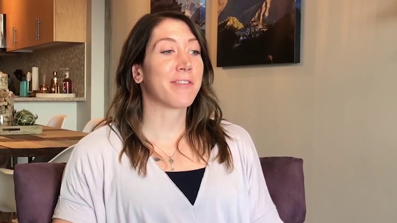 USAF Female F-16 Fighter Pilot Capt Michelle Curran (Thunderbirds 6)