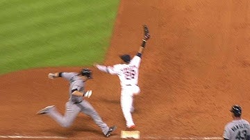 SEA@HOU: Zunino hits RBI groundout for insurance