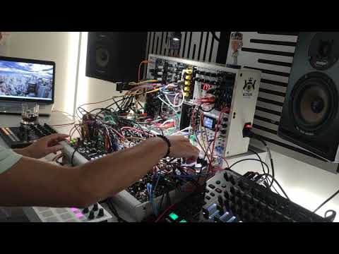 #1 Live Modular Deep Techno // WMD Arpitecht & Jomox ModBase MKII // Eurorack // Roland TR-8S