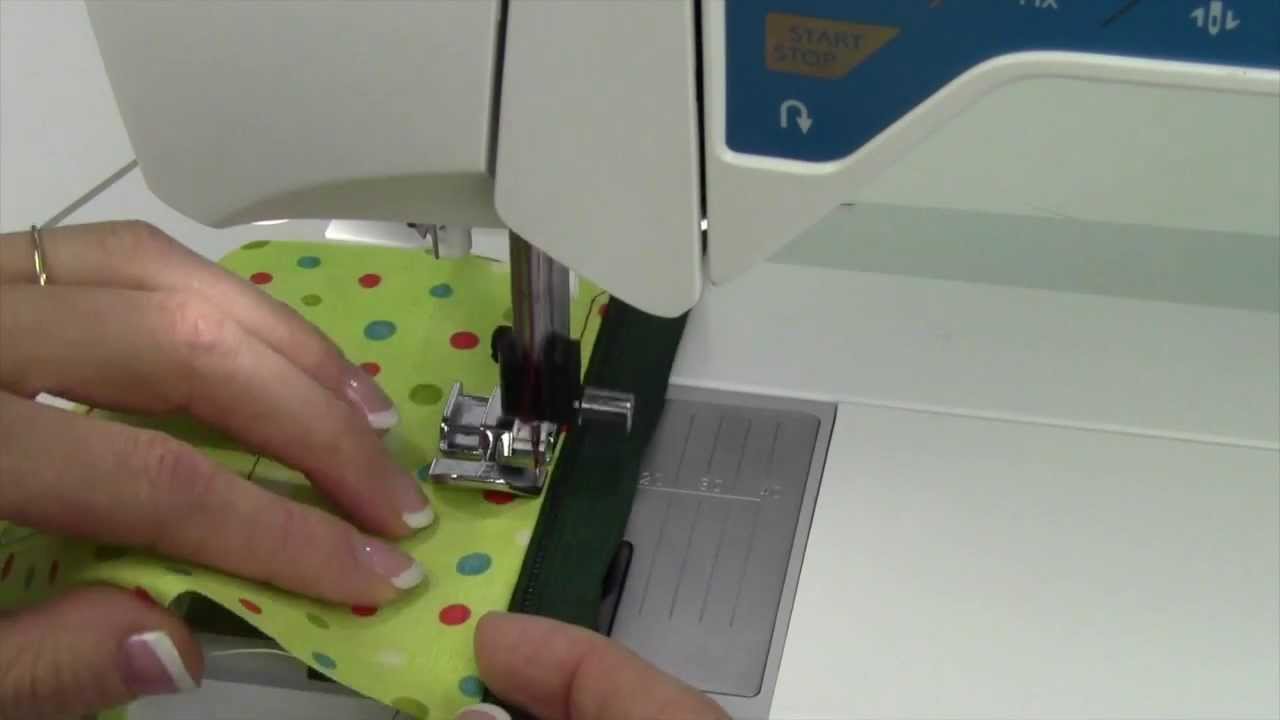 Husqvarna Viking Opal 650 44 Zipper Foot YouTube