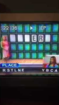 Shundrekia wins bonus $25,000 wheel of fortune 2001