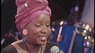 Jorge Benjor &amp; Angélique Kidjo - Batonga - Heineken Concerts 98 - São Paulo