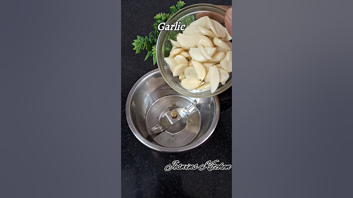 Garlic chutney 👌 chef Venkatesh Bhat style #garlic #chutney #recipe #shortvideo #shortsfeed #shorts