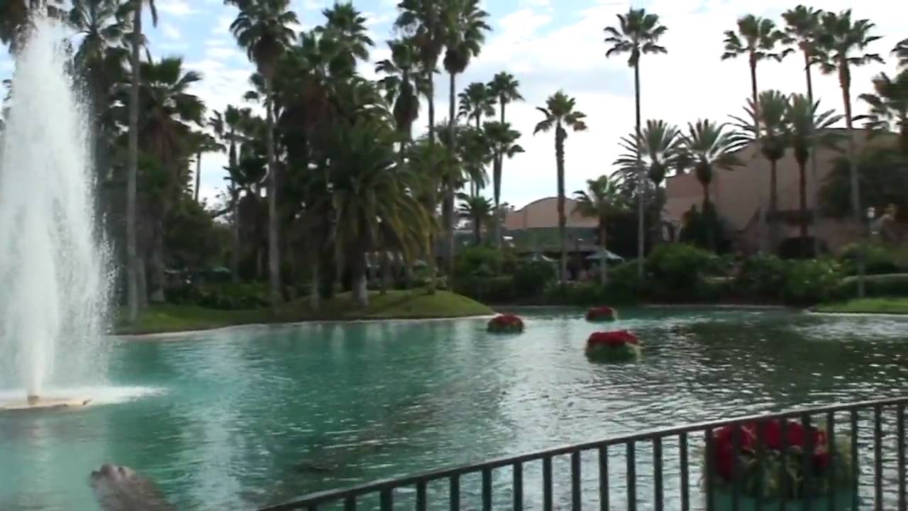 Disney Hollywood studios Echo Lake Section HD - YouTube