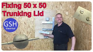 How to Fit the Trunking Lid to 50 x 50mm Galvanised Steel Trunking Using Trunbuckle Clips