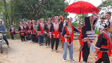 Đám cưới dao đỏ linh đình và đậm đà bản sắc |A pú