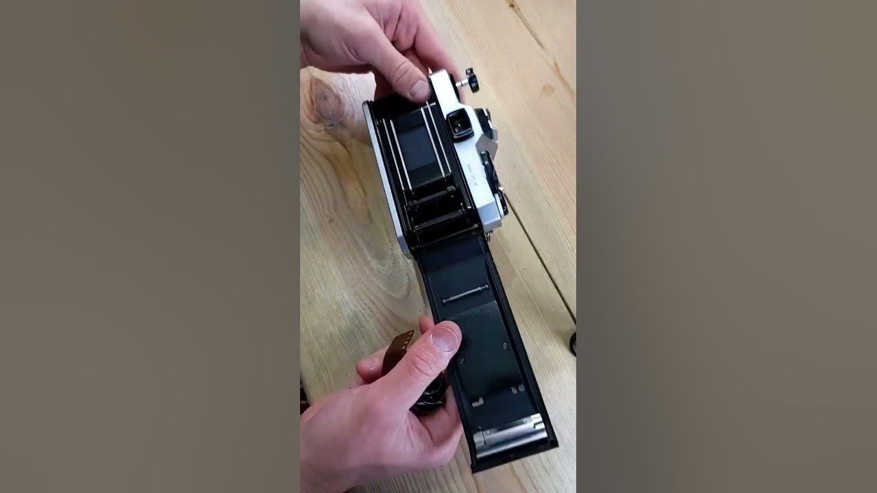 Loading 35mm Film in a Pentax K1000 YouTube