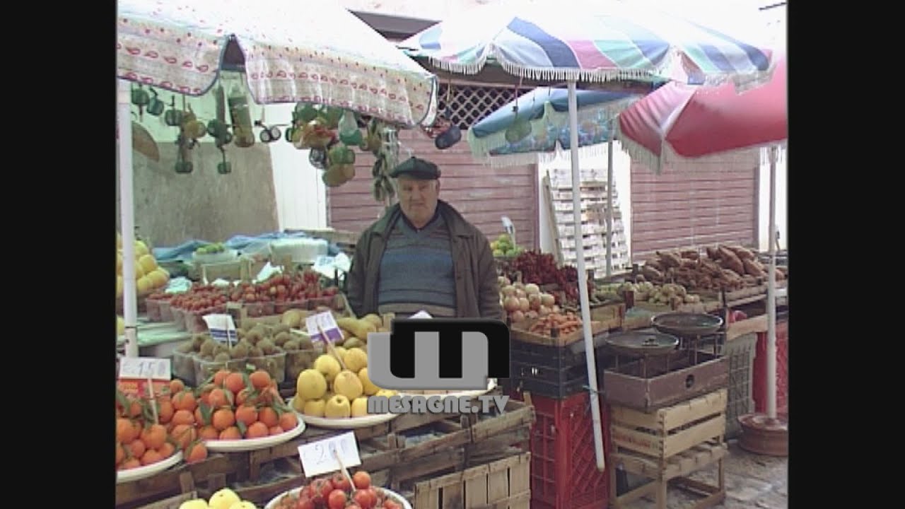 Piazza COMMESTIBILI nel tempo (video)