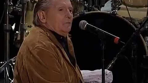 Jerry Lee Lewis - Great Balls of Fire (Live at Farm Aid 2004)