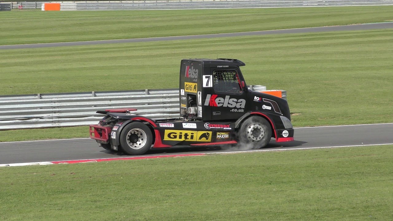 scania thailand group winner slowdown lap BTRA Truck championship Div 1 R3 at Snetterton British Truck Racing 9Sep1