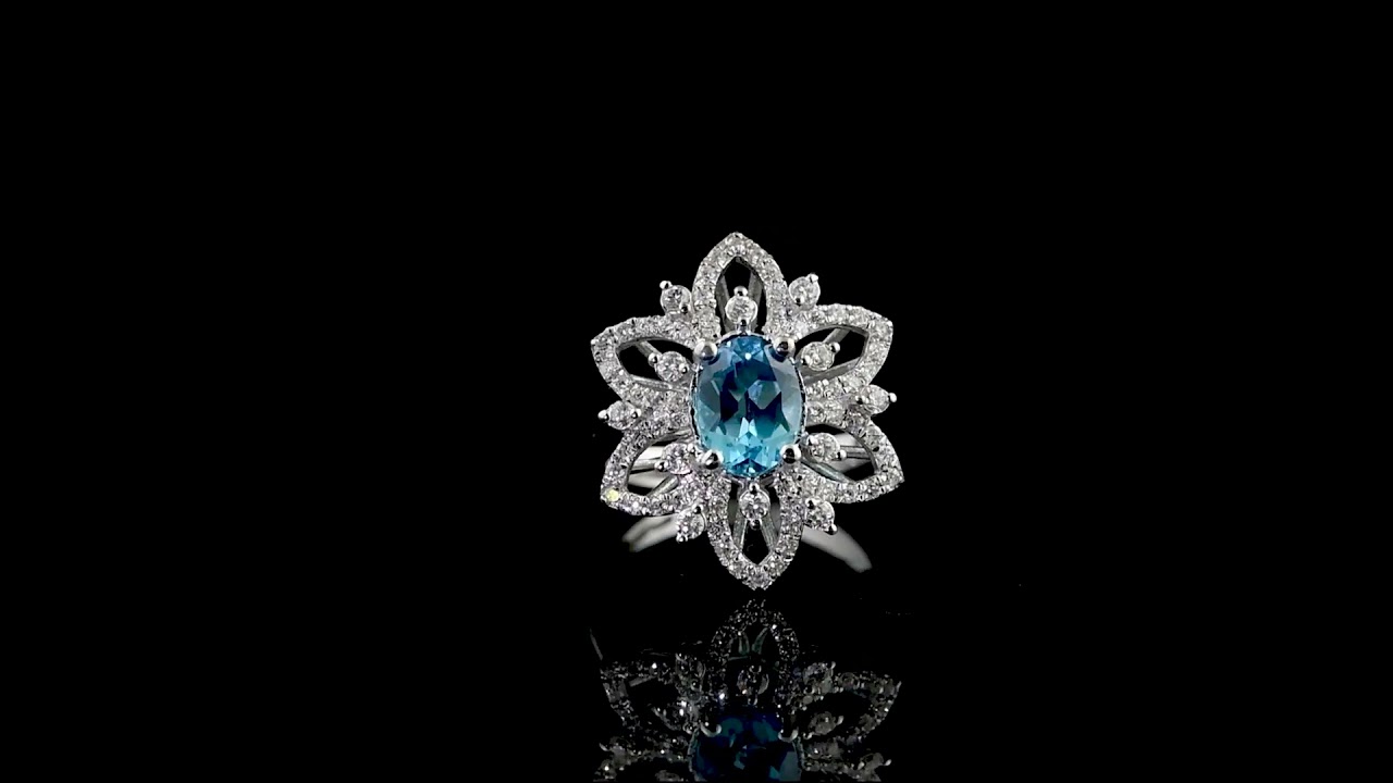 4.50 Karat Pırlanta Blue Topaz Yüzük