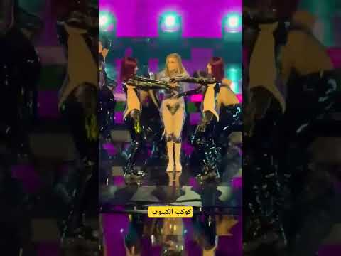 قامت المغنيه الأمريكية جينفر لوبيز ب اداء اغنية روزي العالميه   اترك لكم التعليق