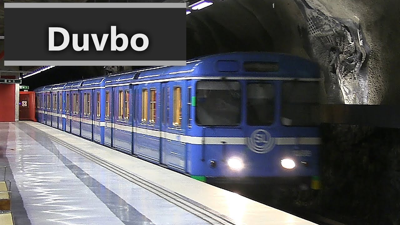 Duvbo Tunnelbanestation med C14 tåg.