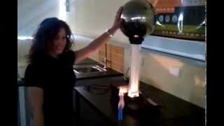 lighting the bunsen with a van de graaff generator